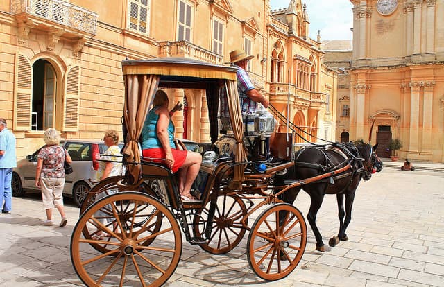 Getting around Malta: avoid horse-drawn carriages