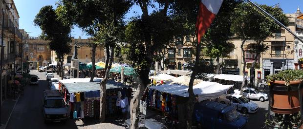 Gozo-Malta shopping market