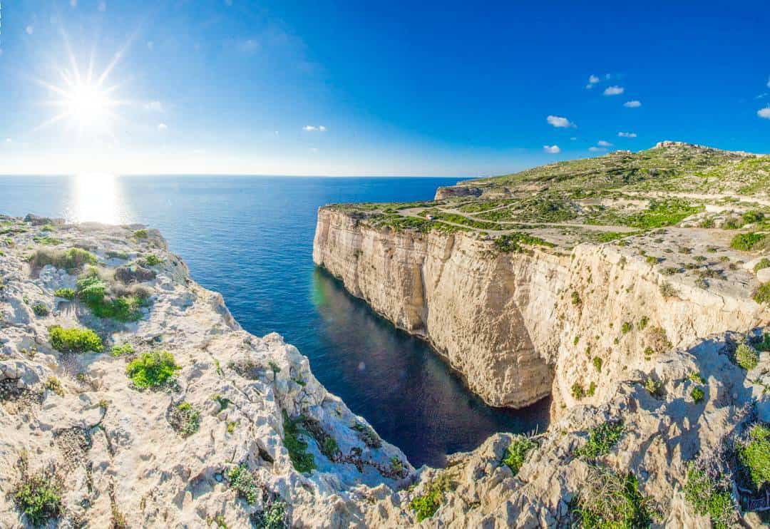 Malta and Gozo tourist guide treasures landscapes hiking