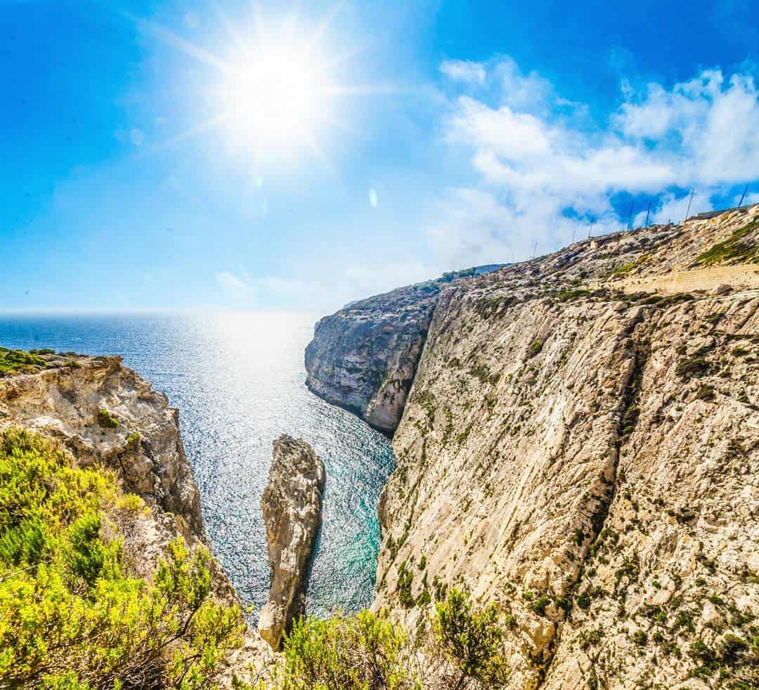 Malta and Gozo tourist guide treasures landscapes hiking